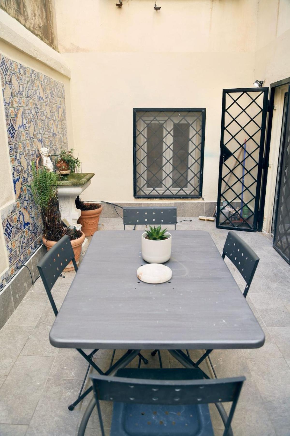 Spacious & Quiet Miracle In Trastevere Roma